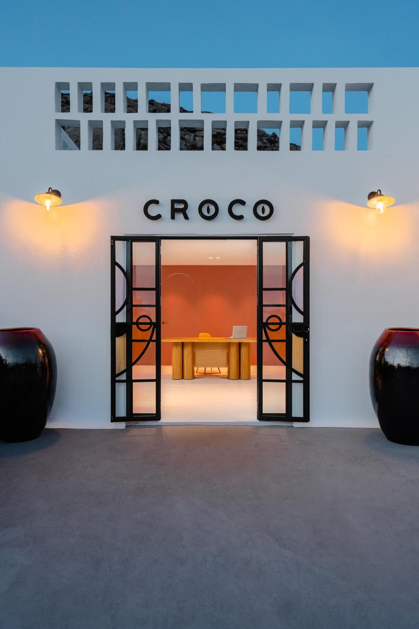 Croco Mykonos Hotel Tourlos Buitenkant foto