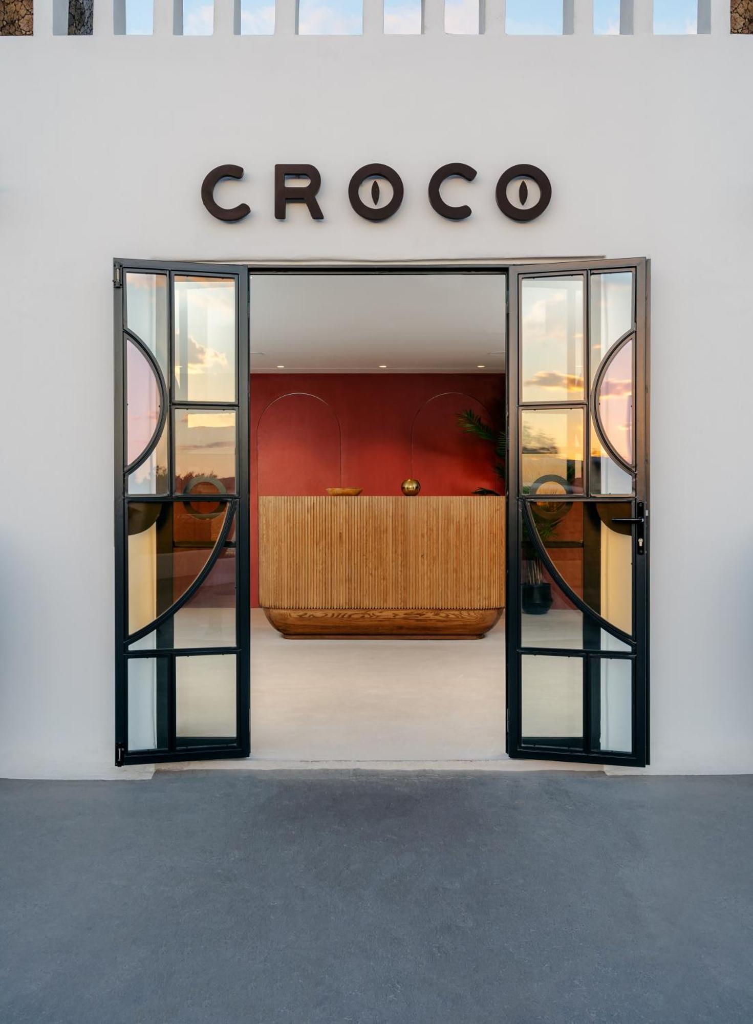Croco Mykonos Hotel Tourlos Buitenkant foto